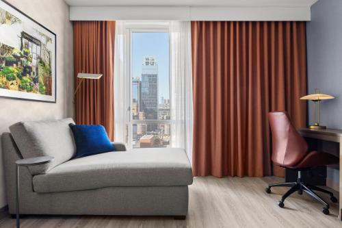Suite King del hotel Courtyard By Marriott Manhattan Chelsea