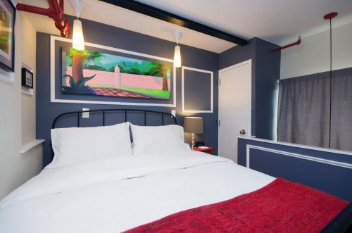 Suite Loft Dúplex con patio del hotel The Box House Hotel Brooklyn. Foto 2
