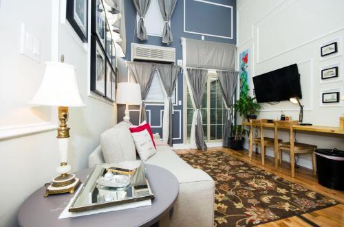 Suite Loft Dúplex con patio del hotel The Box House Hotel Brooklyn. Foto 5