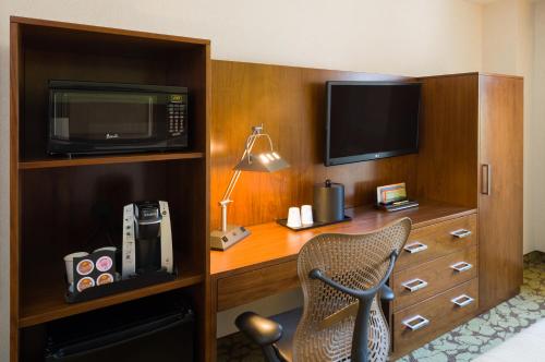 Habitación con 2 camas grandes del hotel Hilton Garden Inn New York/manhattan-midtown East. Foto 1