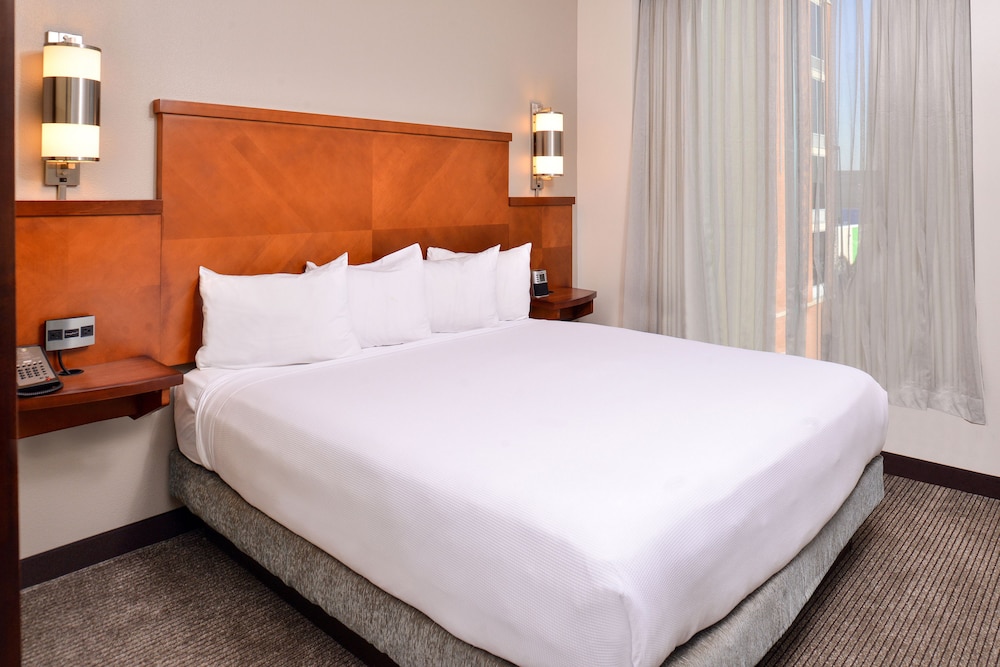 Habitación estándar, 1 cama de matrimonio grande (1 King Bed) del hotel Hyatt Place Garden City