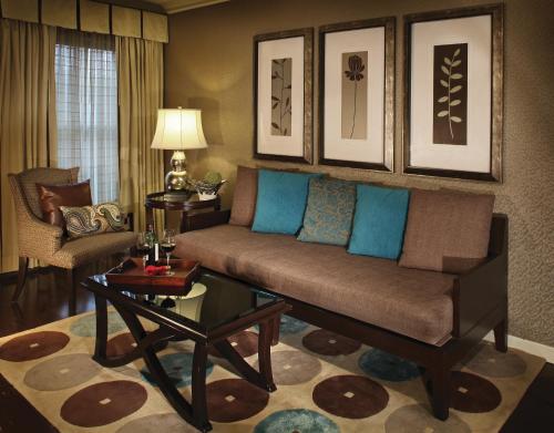 Suite Real con cama extragrande del hotel The Inn At Fox Hollow. Foto 5