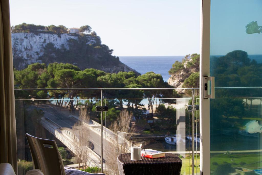 Habitación doble Vista Mar del hotel Minura Cala Galdana & Apartamentos d'Aljandar