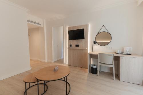 Suite Executive del hotel Minura Cala Galdana & Apartamentos d'Aljandar. Foto 4