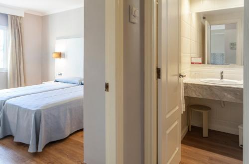 Apartamento de 1 dormitorio del hotel Minura Cala Galdana & Apartamentos d'Aljandar. Foto 4