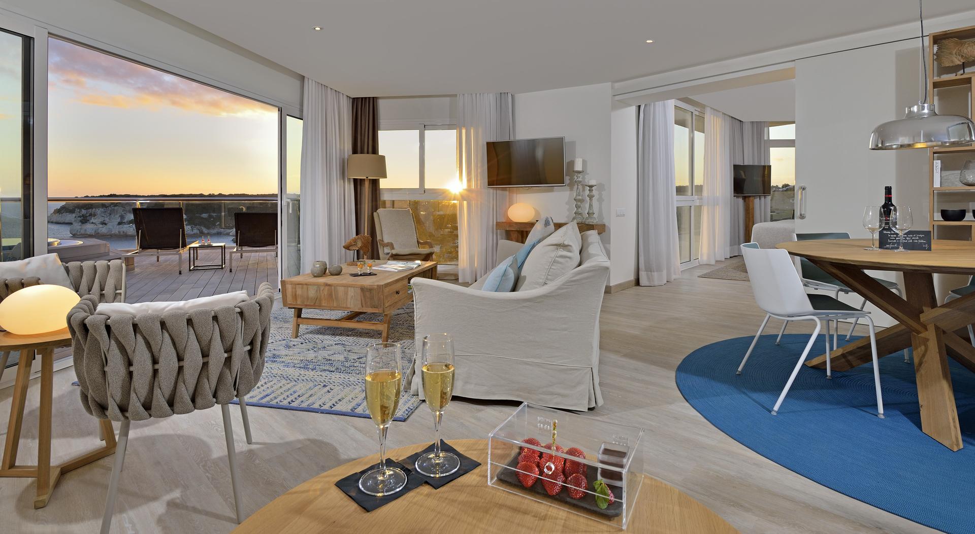 Suite Vista Mar The Level Grand del hotel Melia Cala Galdana - Menorca