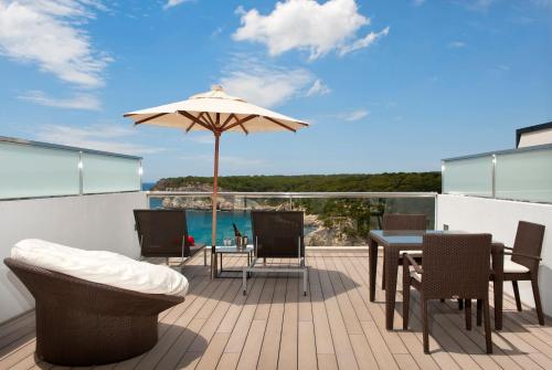 Alojamiento The Level Grand Prémium del hotel Melia Cala Galdana - Menorca. Foto 4