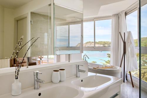 Suite Familiar The Level del hotel Melia Cala Galdana - Menorca. Foto 10