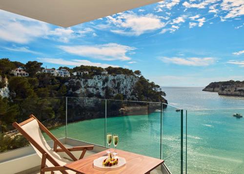 Suite Junior de 2 dormitorios - The Level del hotel Melia Cala Galdana - Menorca. Foto 6