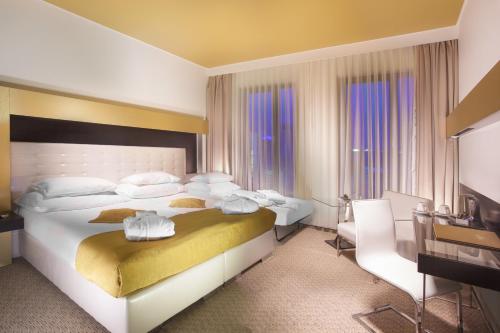 Habitación Doble con Cama supletoria del hotel Grandior Prague
