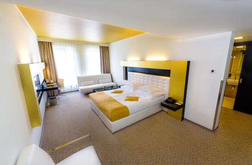 Habitación Doble Deluxe del hotel Grandior Prague. Foto 1