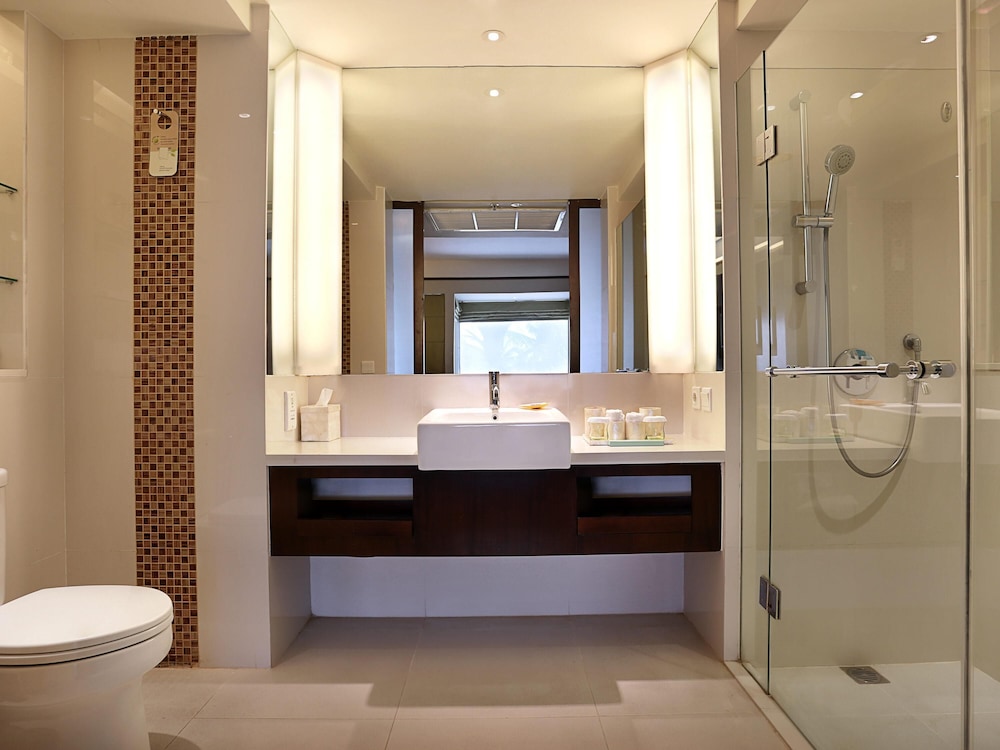 Habitación Superior con Dos Camas Individuales del hotel Novotel Lombok Resort y Villas. Foto 3