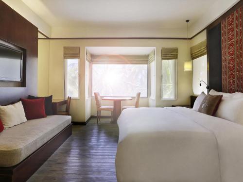 Habitación Ejecutiva con 1 Cama King del hotel Novotel Lombok Resort y Villas. Foto 2