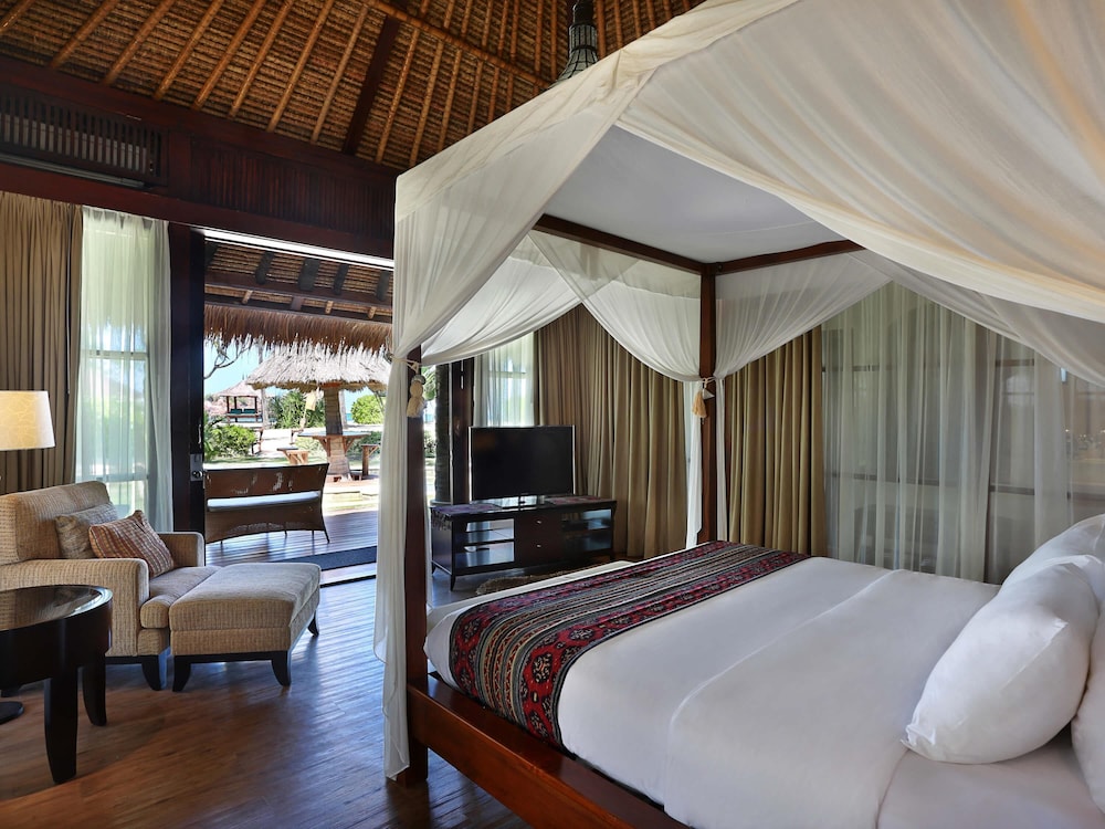 Villa Familiar con Vistas al Mar y Dos Habitaciones del hotel Novotel Lombok Resort y Villas. Foto 4