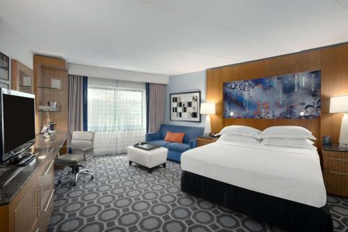 Hab.Doble (cama doble extra grande) con sofá del hotel Hilton Long Island/huntington. Foto 1
