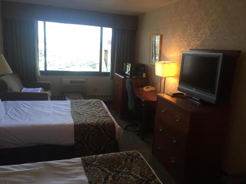 Habitación Doble Estándar del hotel Airway Inn. Foto 1