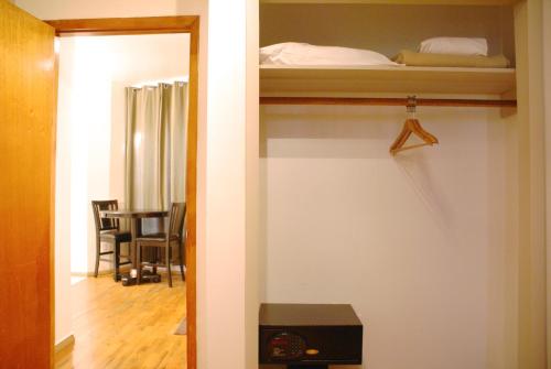 Suite Deluxe de 1 dormitorio del hotel Off SoHo Suites. Foto 3