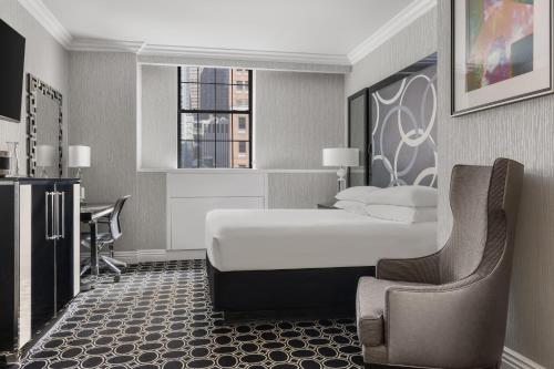 Habitación doble 1 Cama king del hotel The Muse New York, a Kimpton. Foto 2