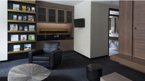 Suite con balcón del hotel Shocard New York. Foto 4