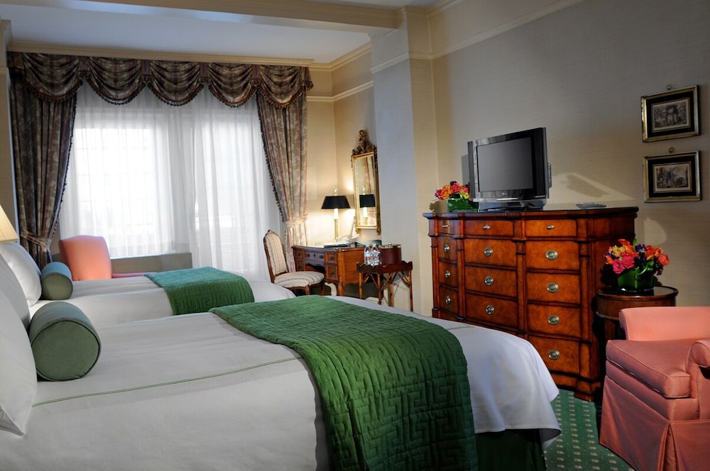 Habitación Deluxe, 2 camas dobles del hotel Hotel Elysee. Foto 2