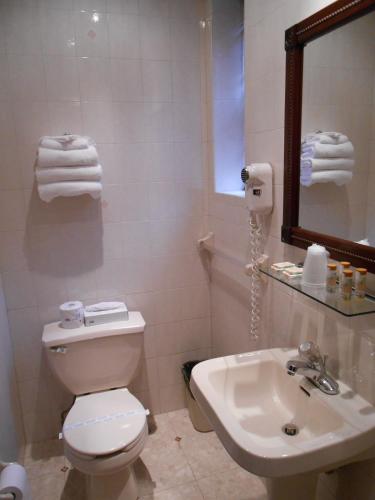 Habitación doble con baño privado del hotel 31