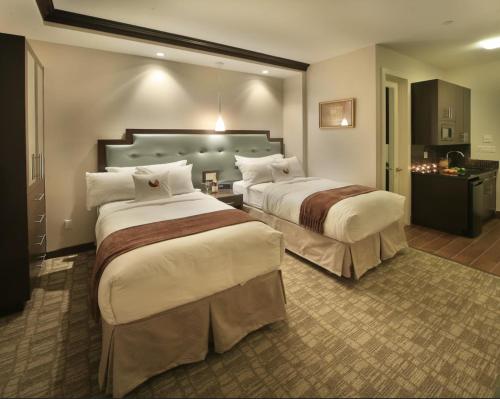 Habitación Doble Esquinera - 2 camas - No fumadores del hotel Condor Hotel Brooklyn. Foto 10