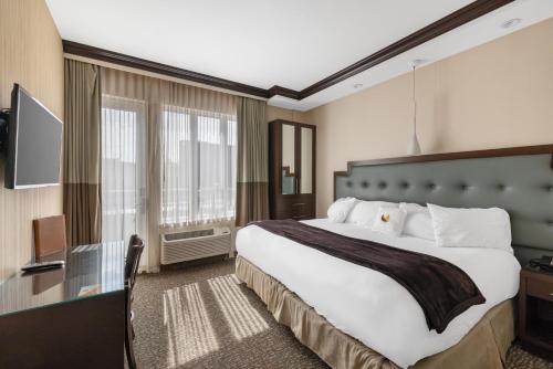 Habitación - 1 cama extragrande - No fumadores del hotel Condor Hotel Brooklyn. Foto 4