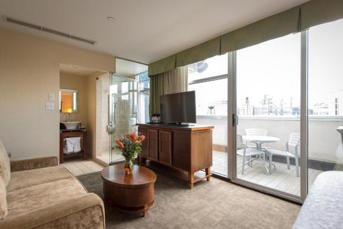 Suite King SoHo con balcón privado del hotel SoHo 54. Foto 1