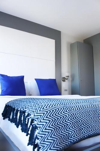 Habitación Estándar - Cama extragrande del hotel The Ridge. Foto 5