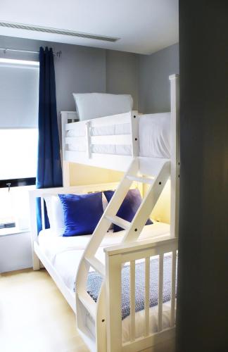 Habitación Three's Company del hotel The Ridge. Foto 3