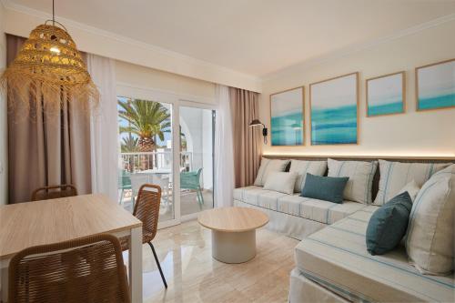 Apartamento de 1 dormitorio del hotel Grupotel Mar De Menorca. Foto 2