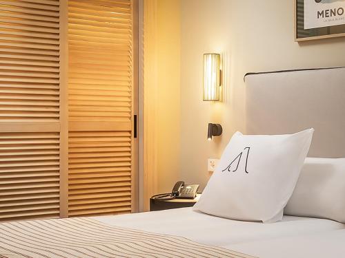 Habitación Doble Económica - 1 o 2 camas del hotel Artiem Capri. Foto 6
