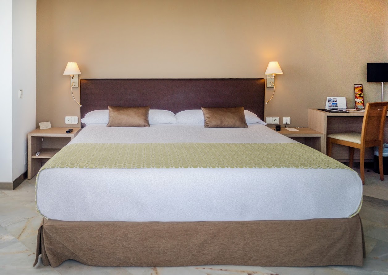 Habitación doble del hotel Catalonia Mirador Des Port