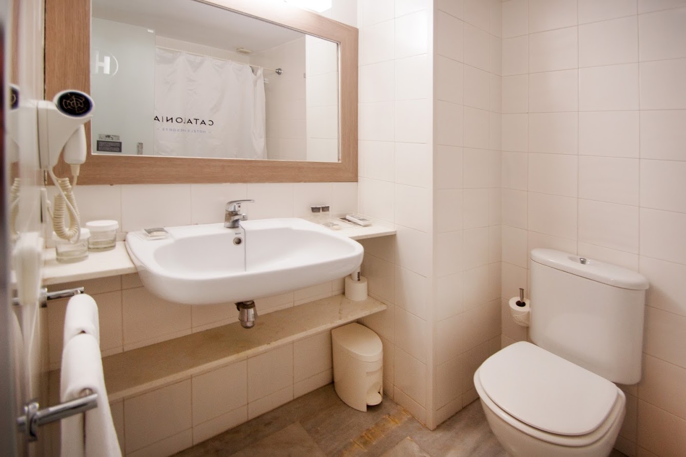 Habitación doble Vista Jardin del hotel Catalonia Mirador Des Port. Foto 1