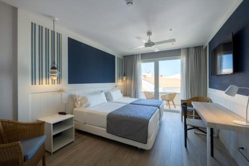 Habitación Premium del hotel Catalonia Mirador Des Port