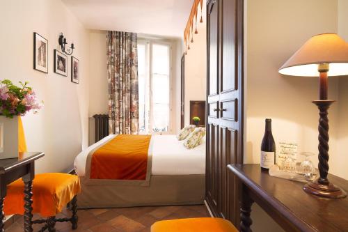 Habitación Doble del hotel Castex. Foto 6