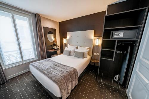 Habitaciones Adyacentes (4 personas) del hotel de la Paix. Foto 1