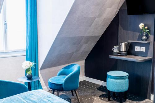 Alojamiento Superior en planta superior con vistas a la ciudad del hotel de la Paix. Foto 1