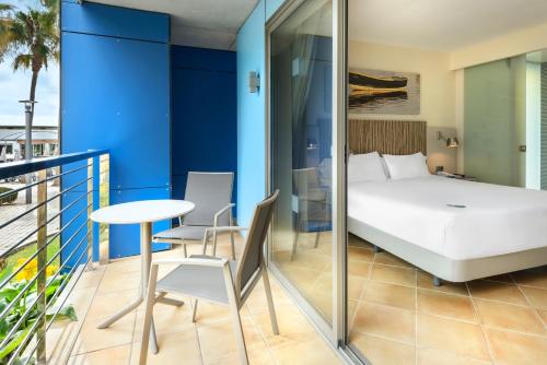 Habitación Doble Superior del hotel Seth Punta Prima. Foto 3