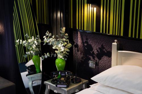 Superior Room with Twin Beds or Double Bed del hotel Design Sorbonne. Foto 5