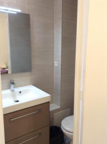 Habitación Doble con baño privado del hotel Richard
