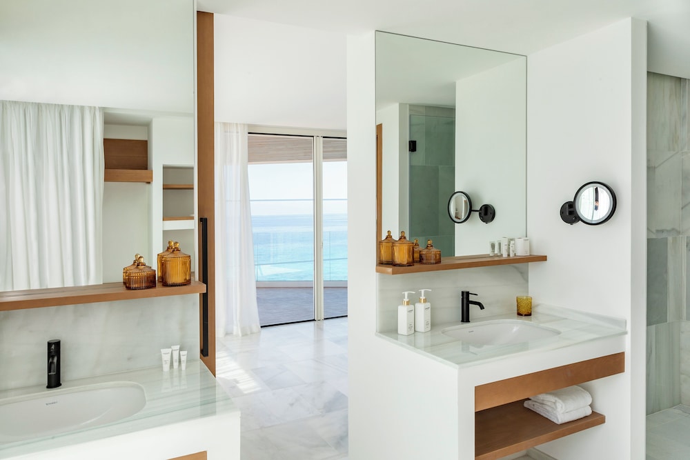 Suite Presidencial con vistas al mar y piscina privada del hotel Villa Le Blanc, A Gran Meliá Hotel - The Leading Hotels Of The World. Foto 13