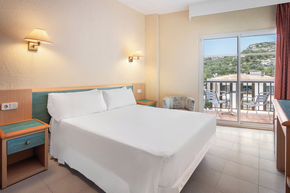 Habitación estándar del hotel Sol Milanos Pingüinos. Foto 4