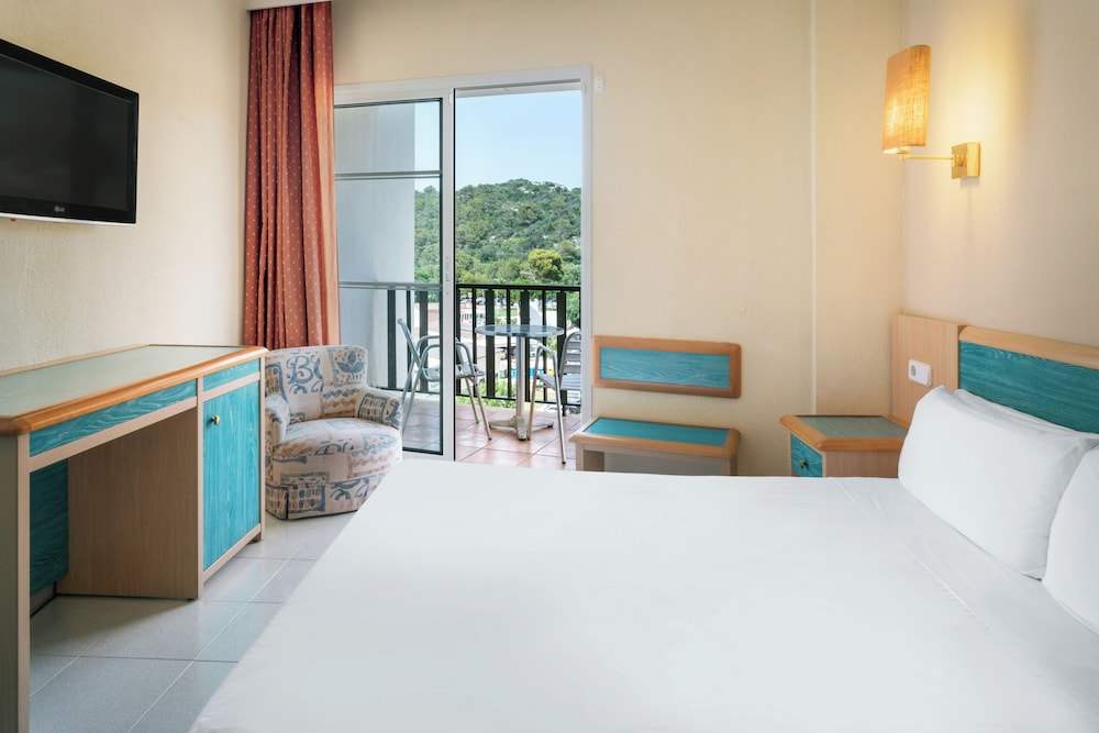 Habitación estándar del hotel Sol Milanos Pingüinos. Foto 7