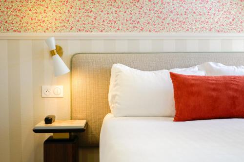 Habitación Doble con balcón del hotel B Square. Foto 4