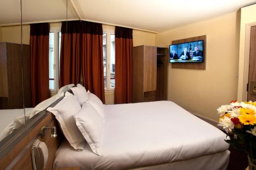 Habitación Doble del hotel De France Quartier Latin. Foto 9