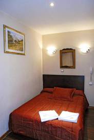 Habitación Doble del hotel de l'Aveyron