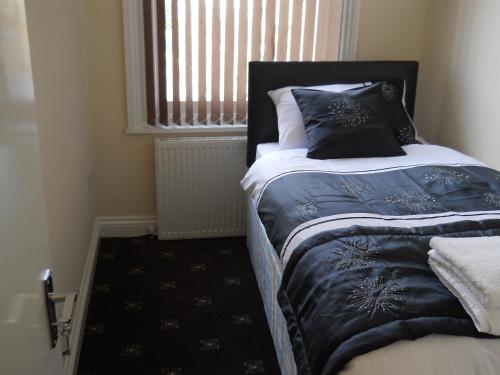 Habitación Individual con baño privado del hotel Citystay. Foto 3