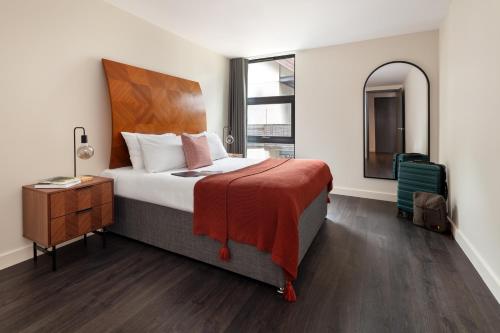 Apartamento de 1 dormitorio con sofá cama del hotel Marlin Apartments Canary Wharf. Foto 2