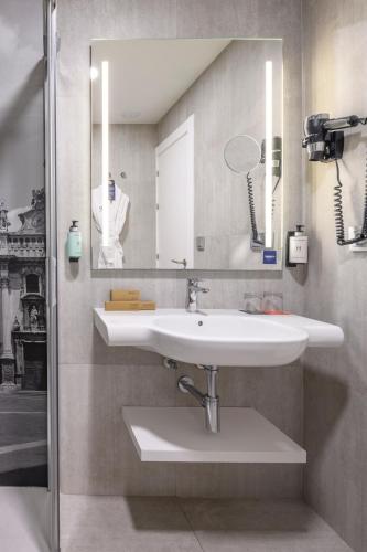 Suite Junior del hotel Hesperia Murcia Centro. Foto 2